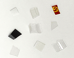 ワーク写真:プラスチックの材質分類